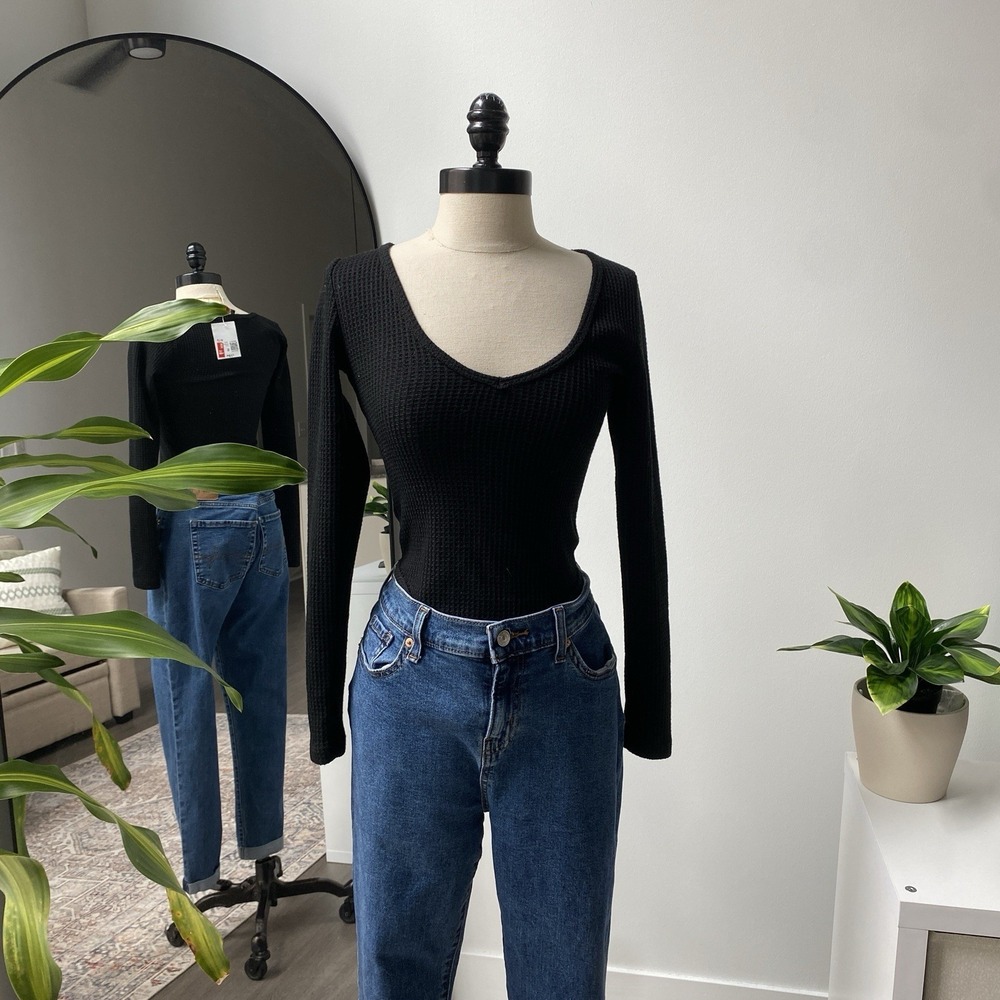 NWT Forever 21 Black WaffleKnit Long Sleeve Bodysuit Staple‎ Capsule Size S 1497